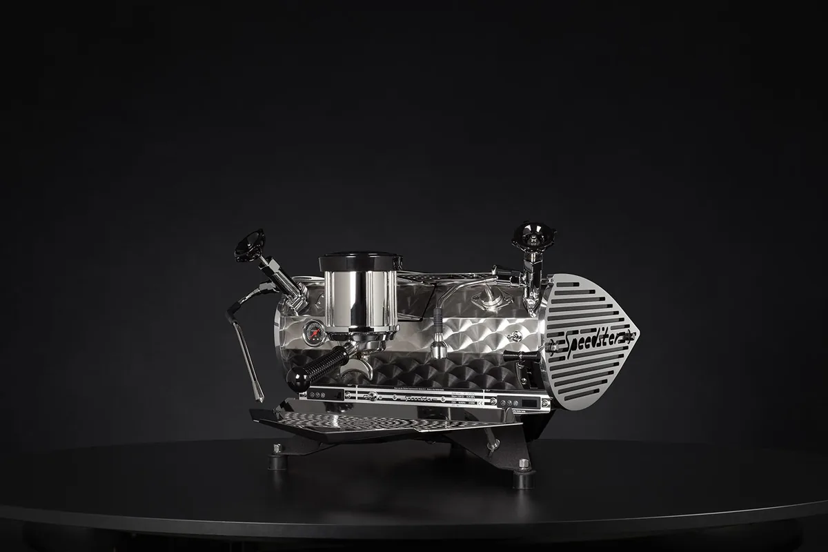 Kees van der Westen SPEEDSTER — manufacturer model photograph